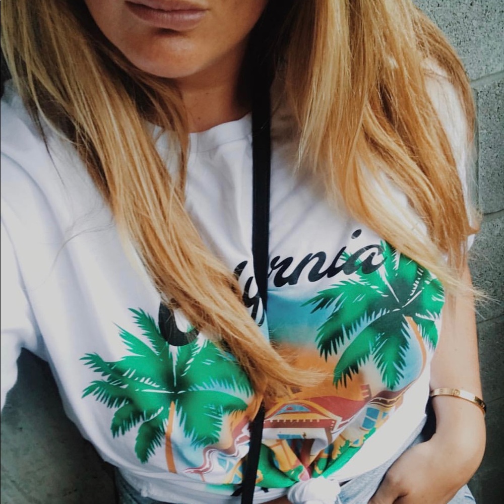 Graphic tee